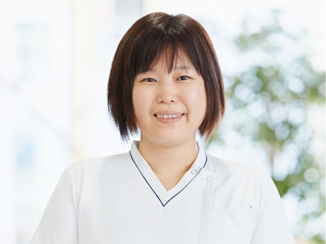内海真紀
